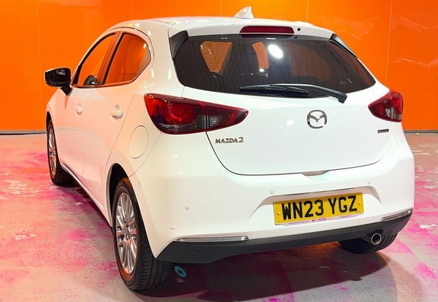 Mazda 2 1.5 E-skyactiv G Mhev Mhev Sport Hatchback Pet WN23YGZ White #3