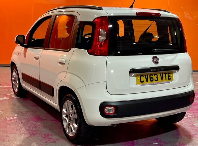 Fiat Panda 1.2 Lounge Hatchback Euro 6 69 White #2