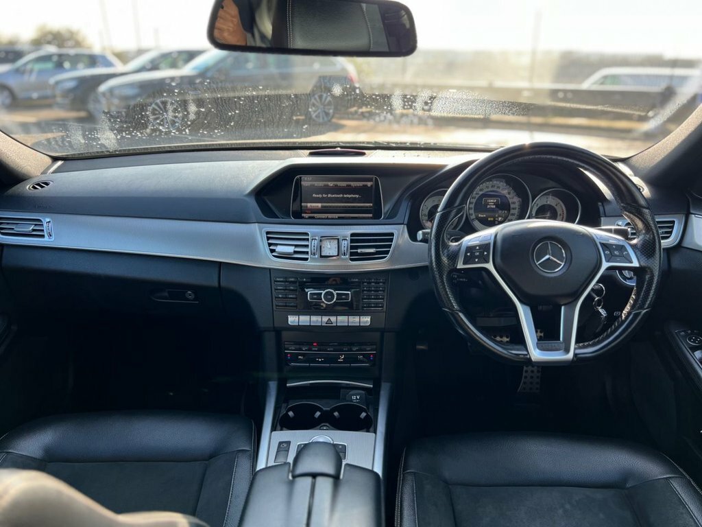 Mercedes-Benz E Class 2.1L Amg Sport Black #4