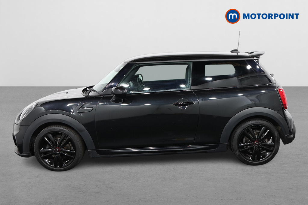 Mini Hatch 1.5 Cooper Sport Premium YV23WBO Black #4