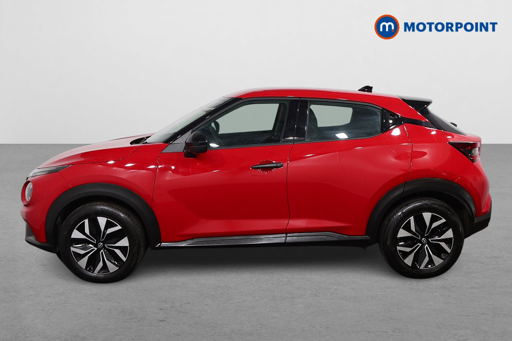 Nissan Juke 1.0 Dig-t Acenta Premium YH25LFM Red #4