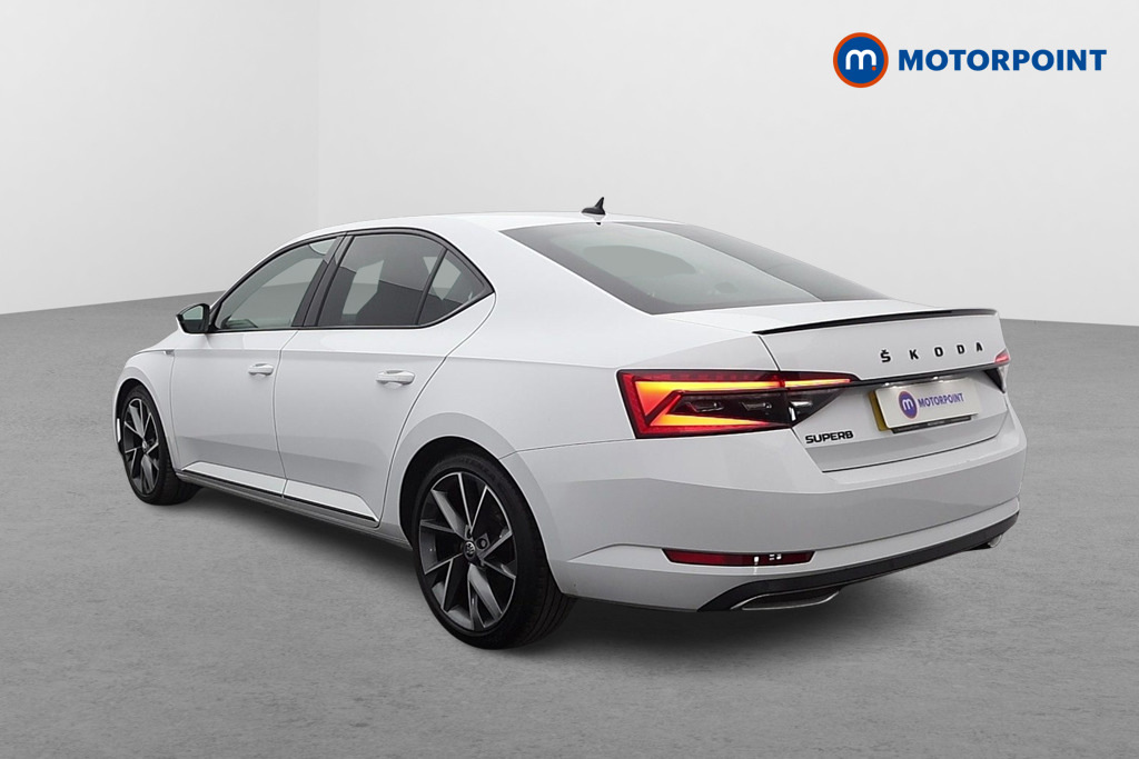 Skoda Superb 2.0 Tsi 190 Sport Line Plus Dsg White #5