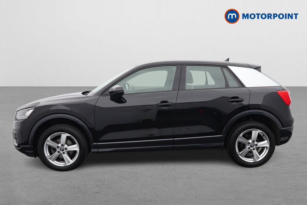 Audi Q2 35 Tfsi Sport S Tronic Black #4
