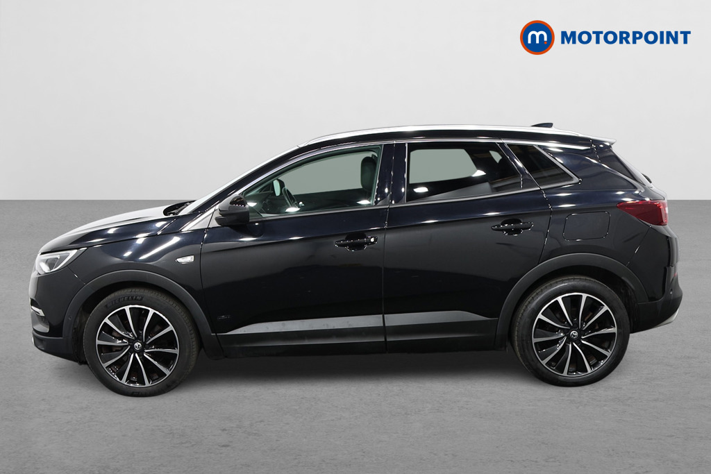 Vauxhall Grandland X 1.6 Hybrid4 300 Business Ed Nav Premium Black #4