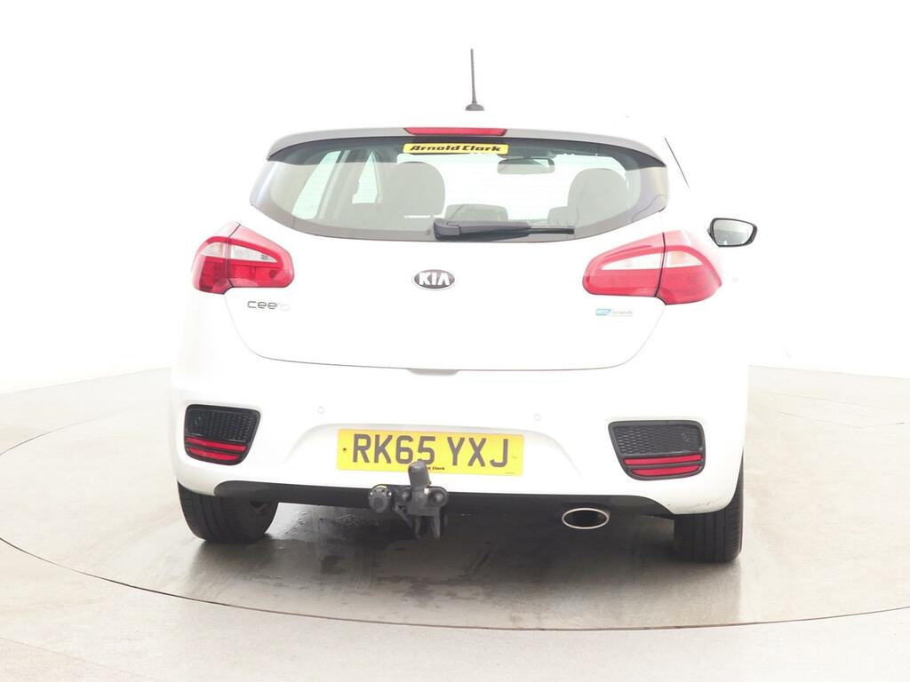 Kia Ceed 1.6 Crdi Isg 2 White #6