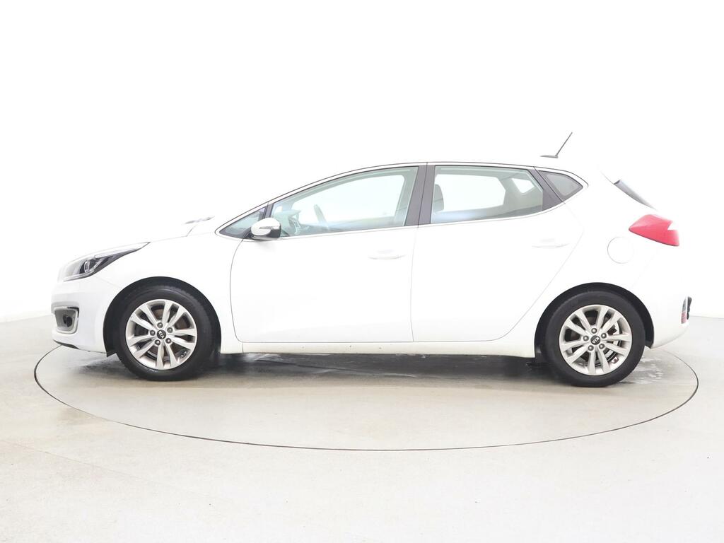 Kia Ceed 1.6 Crdi Isg 2 White #4