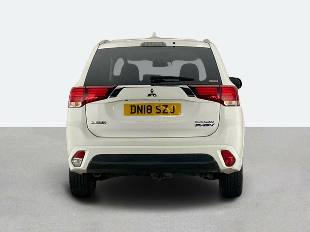 Mitsubishi Outlander 2.0 Phev 4H DN18SZJ White #4
