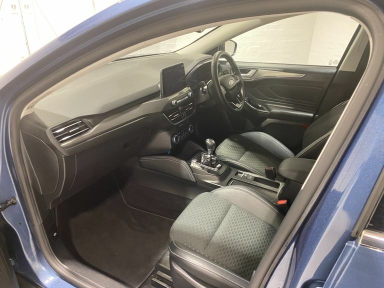 Ford Focus 1.0 Turbo Ecoboost 125Ps Mhev 6 Spd Titanium X E CP71JBY Blue #5
