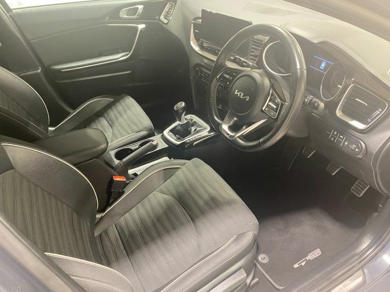 Kia Ceed 1.5T Gdi 158Ps 6 Spd Gt-line 5Dr. RE22XWA #2