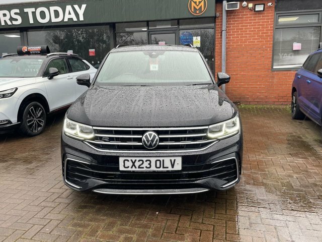 Volkswagen Tiguan 2023 1.5 Tsi R-line Suv Dsg Euro 6 Ss CX23OLV Black #4