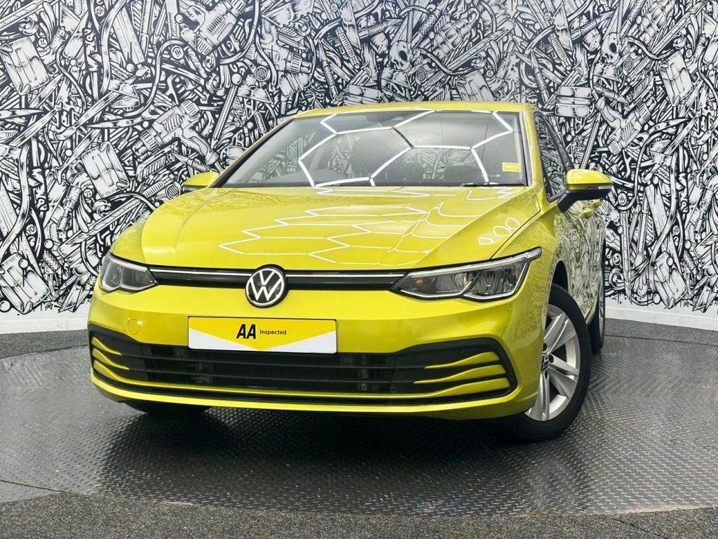 Volkswagen Golf 1L Life Yellow #4