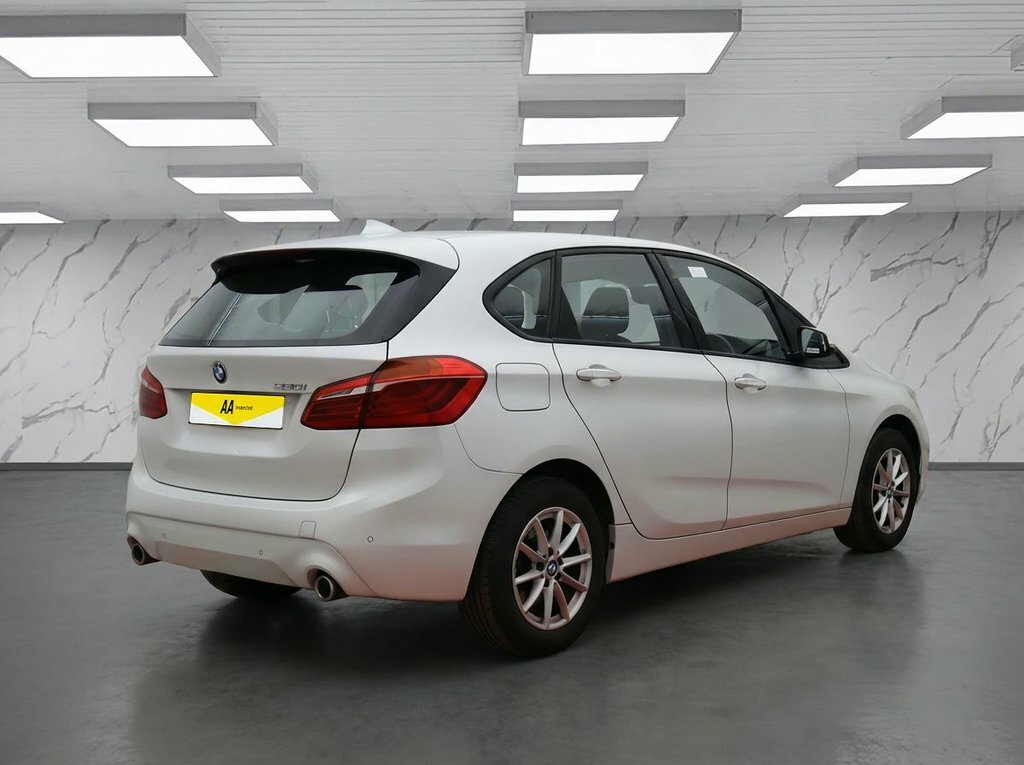 BMW 2 Series Active Tourer 2L Se White #3