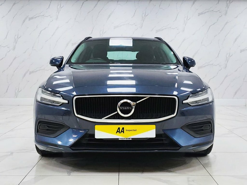 Volvo V60 2L Momentum Plus Blue #3