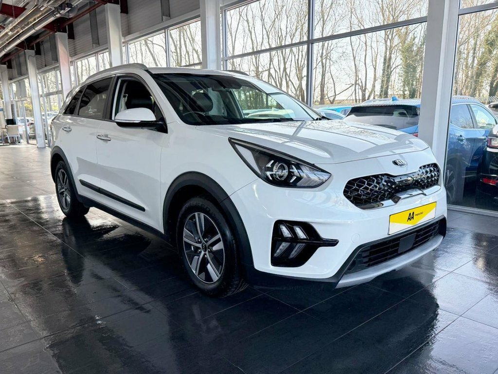 Kia Niro 1.6L 2 FN71OCR White #2
