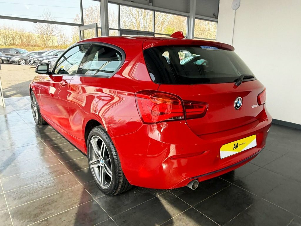 BMW 1 Series 2L Sport Red #6