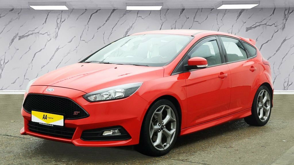 Ford Focus 2L St-2 LG18WMD Red #2