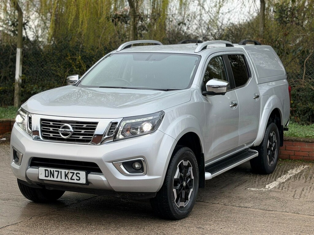 Nissan Navara 2.3 Dci Tekna 4Wd Euro 6 DN71KZS Silver #3