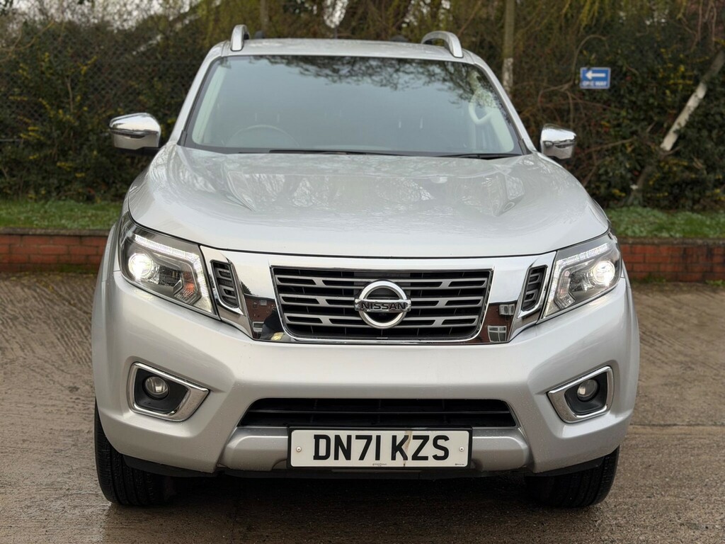 Nissan Navara 2.3 Dci Tekna 4Wd Euro 6 DN71KZS Silver #2