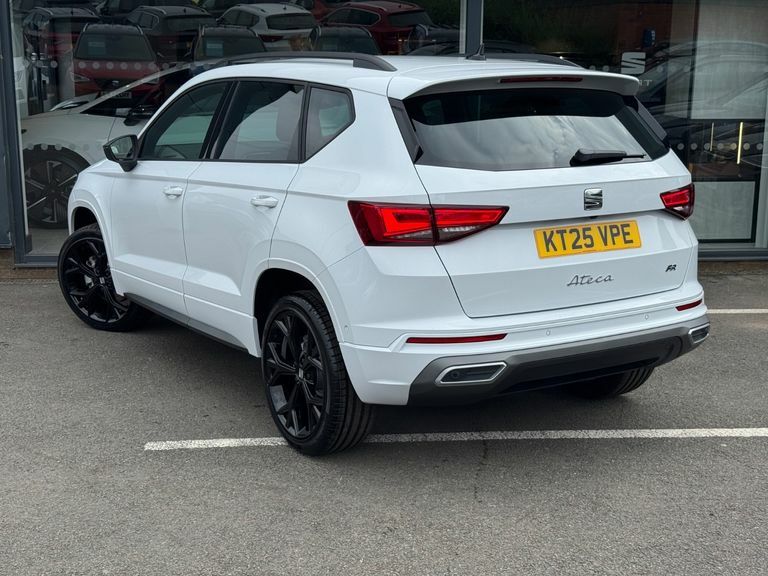 Seat Ateca 1.5 Tsi Evo Fr Black Edition White #3
