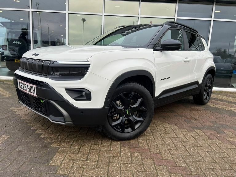 Jeep Avenger 1.2 E-awd E-hybrid Upland Dct AE25HDH White #3