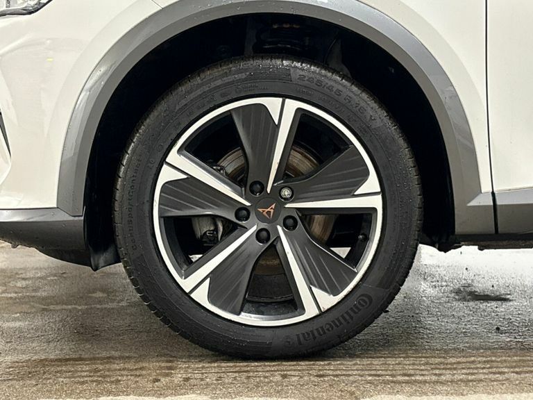 Cupra Formentor 1.5 Tsi 150 V1 DA72UYF White #5