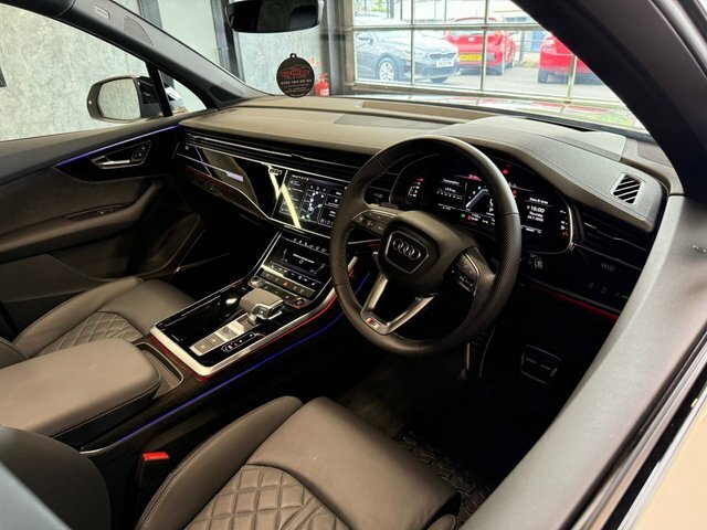 Audi SQ7 4.0 Tfsi V8 Black Edition Suv Tiptronic Black #2
