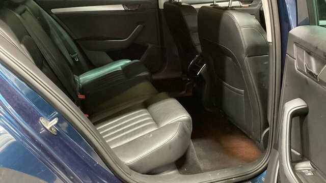 Skoda Superb 2.0 Tdi Se L Executive Estate Dsg Euro Blue