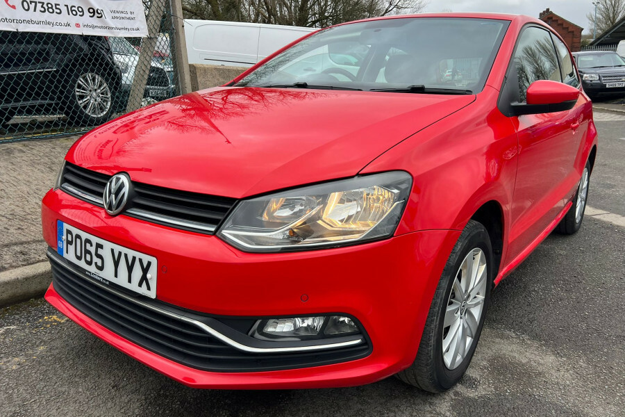 Volkswagen Polo Petrol P065YYX Red #3