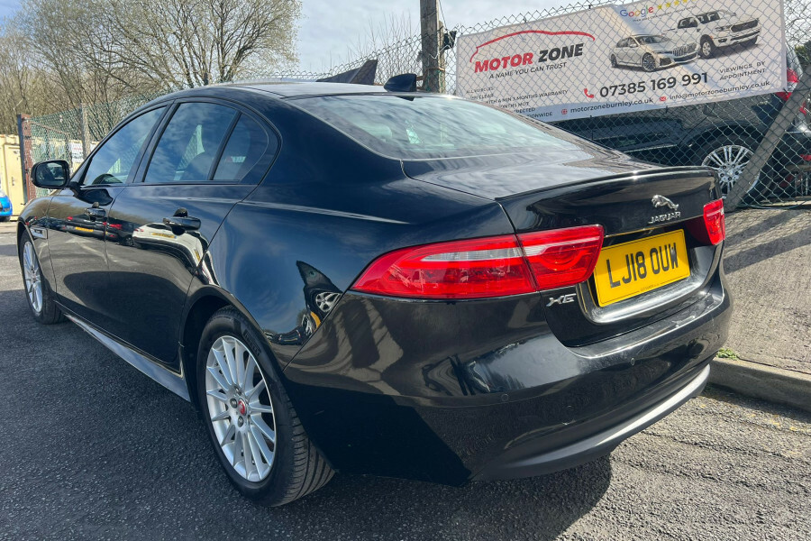 Jaguar XE Diesel LJ18OUW Black #5