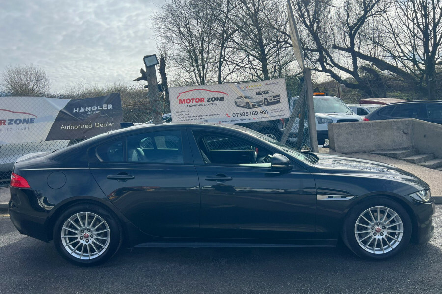 Jaguar XE Diesel LJ18OUW Black #4