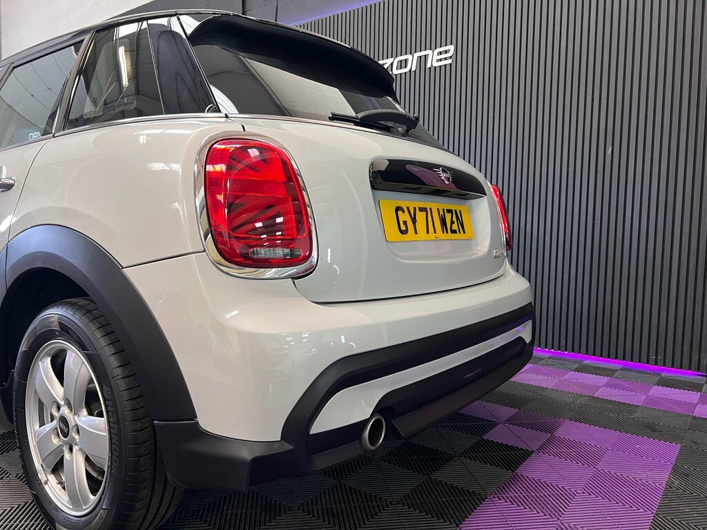 Mini Hatch 1.5 Cooper Classic Hatchback Eur Silver #3