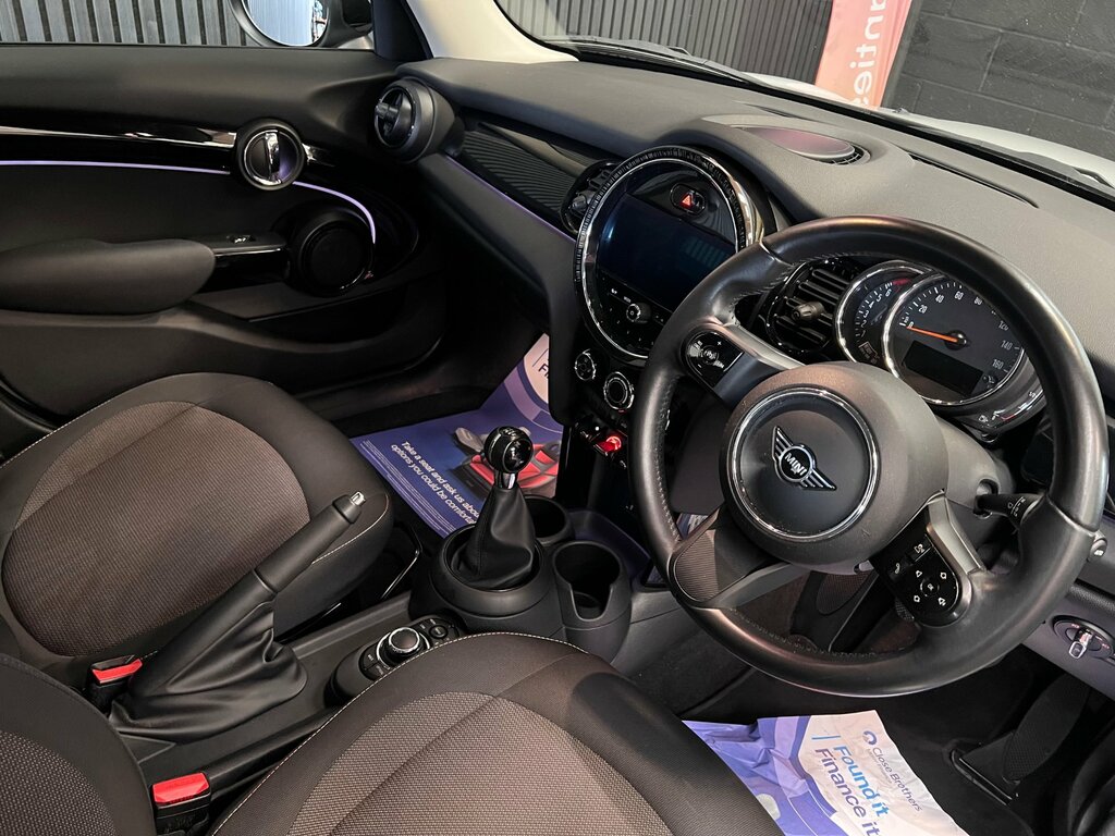 Mini Hatch 1.5 Cooper Classic Hatchback Eur Silver #2