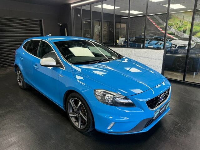 Volvo V40 1.5 T2 R-design Hatchback Euro 6 Blue #5