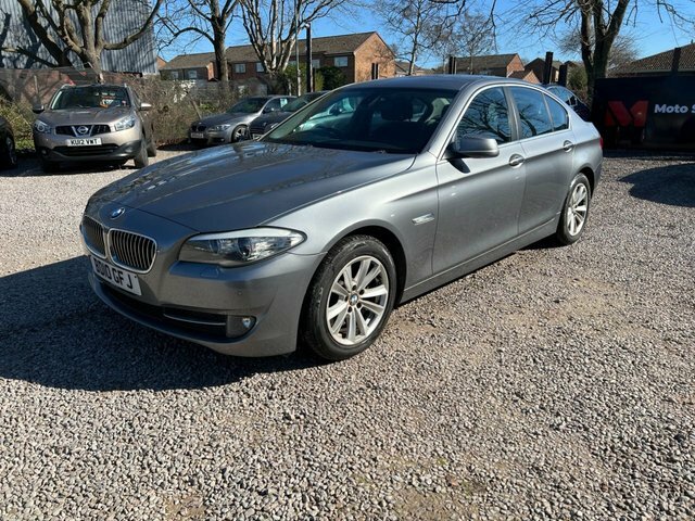 BMW 5 Series 3.0 525D Se Saloon Steptronic Euro 5 2 BD10GFJ Grey #3