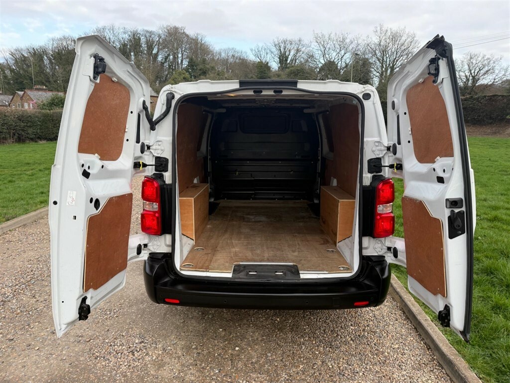 Citroen Dispatch 1.5 L 1.5 Bluehdi 1000 Enterprise Edition XL Fwd 3 MC72WFH White #3
