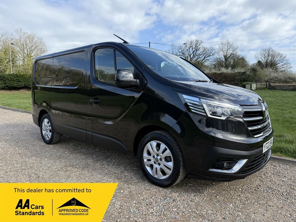 Renault Trafic 2.0 L 2.0 Dci Blue Sl28 Sport L1 H1 Euro 6 Ss 5 Black
