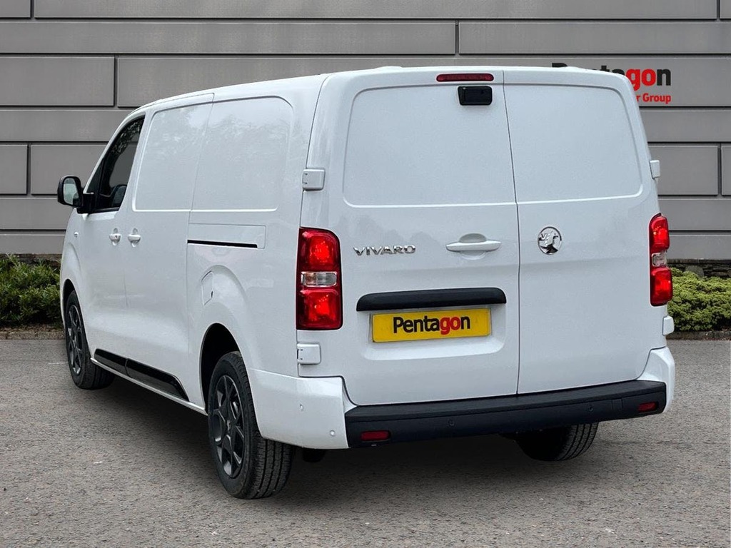 Vauxhall Vivaro 2.0 Turbo D Pro Panel Van 6Dr Swb Eu DT75NTV White #2