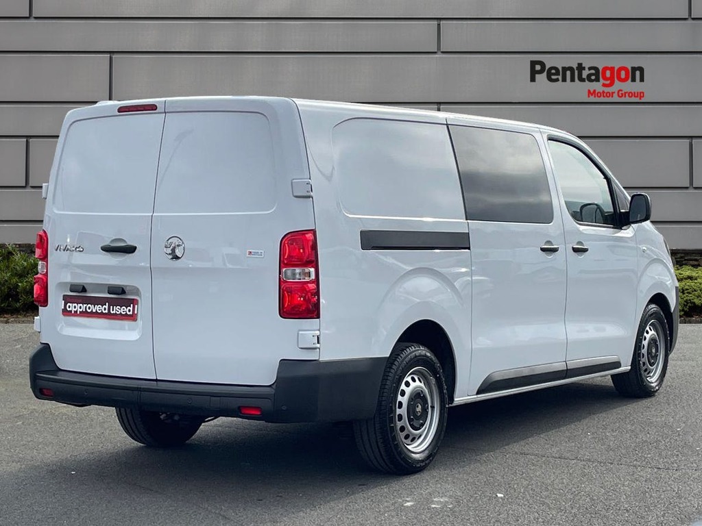 Vauxhall Vivaro 2.0 Turbo D Prime Xl Crew Van Double Cab 6Dr Diese MP75BBN White #4