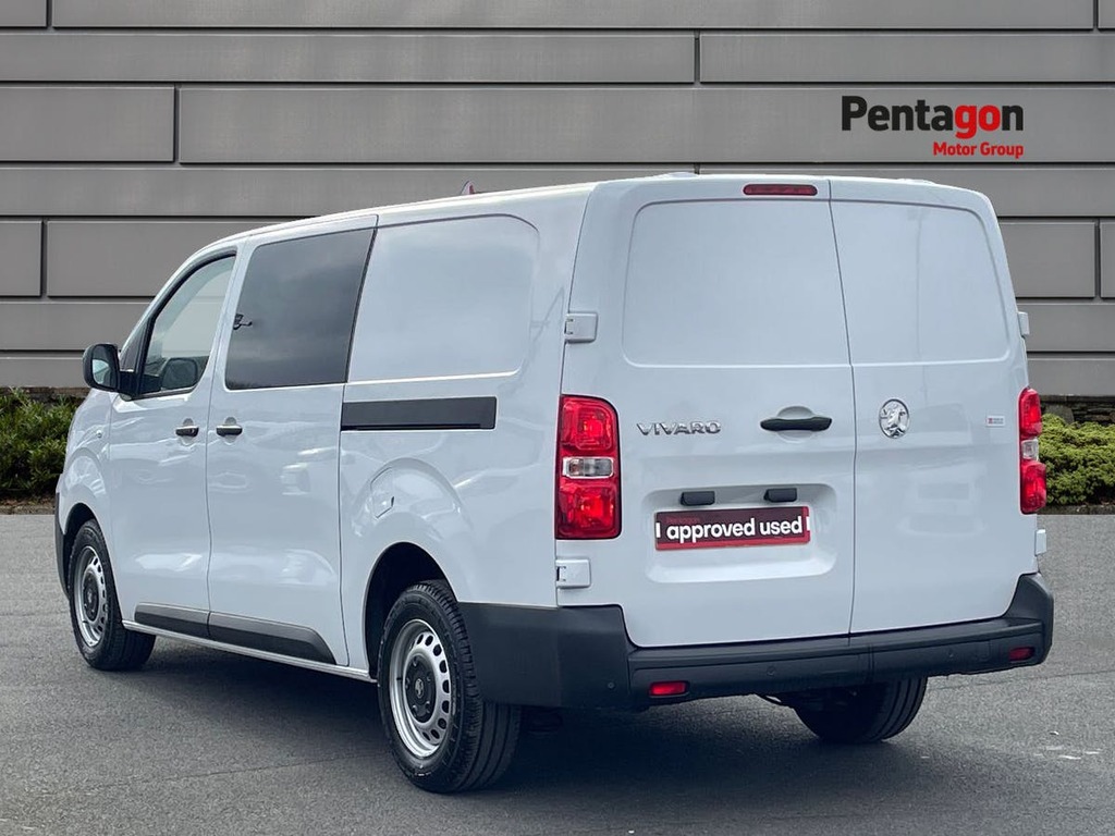 Vauxhall Vivaro 2.0 Turbo D Prime Xl Crew Van Double Cab 6Dr Diese MP75BBN White #2