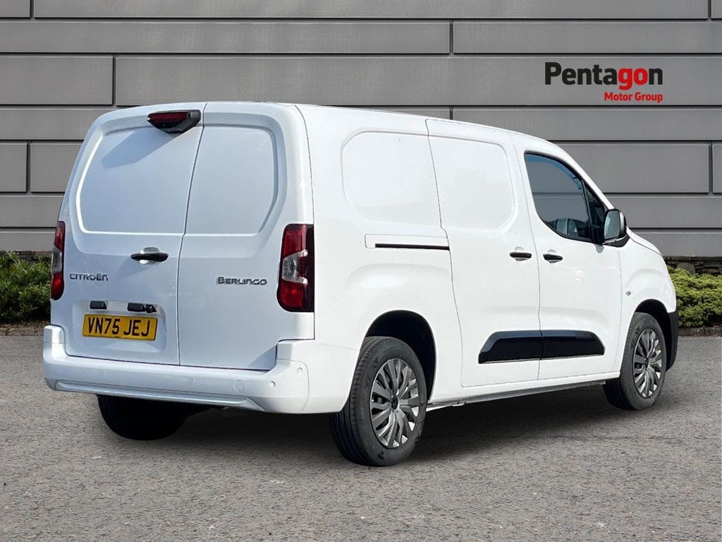 Citroen Berlingo 1.5 Bluehdi 950Driver Xl Panel Van 6Dr Man VN75JEJ White #4