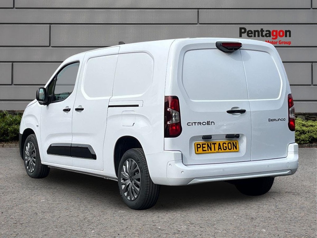 Citroen Berlingo 1.5 Bluehdi 950Driver Xl Panel Van 6Dr Man VN75JJV White #2