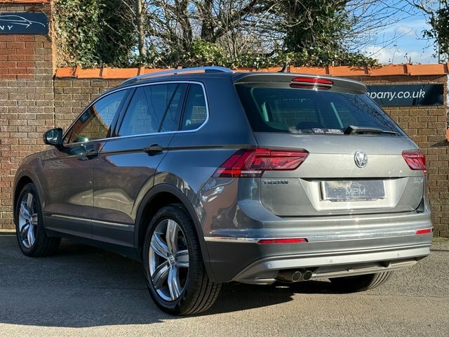 Volkswagen Tiguan 2.0 Tdi Sel Suv Euro 6 S S 15 EY67AKO Grey #6