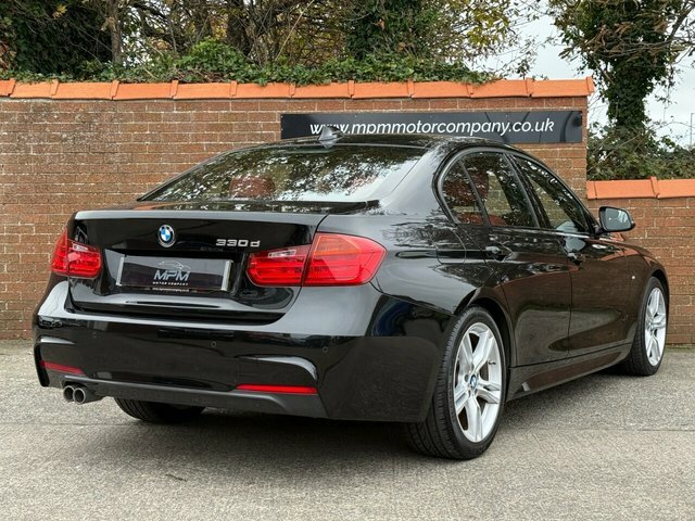 BMW 3 Series 3.0 330D M Sport Saloon Euro 5 S SC14BUJ Black #5