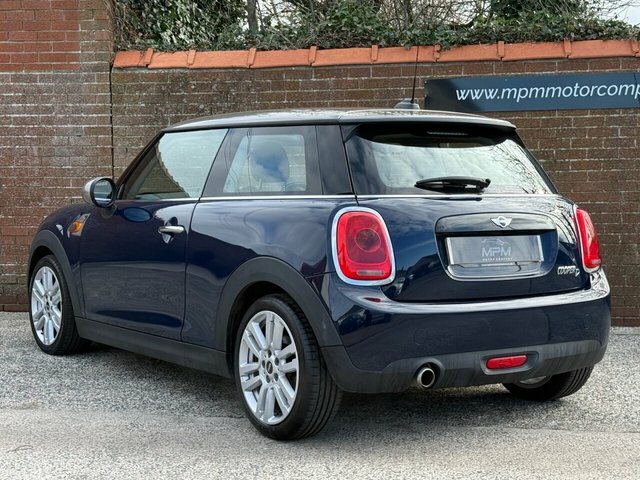 Mini Hatch 1.5 Cooper D Seven Hatchback Eur AU67VUR Blue #6