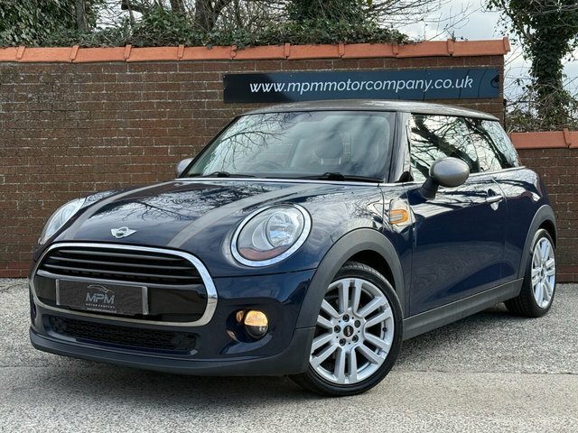 Mini Hatch 1.5 Cooper D Seven Hatchback Eur AU67VUR Blue #2