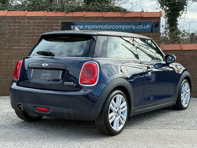 Mini Hatch 1.5 Cooper D Seven Hatchback Eur AU67VUR Blue #5