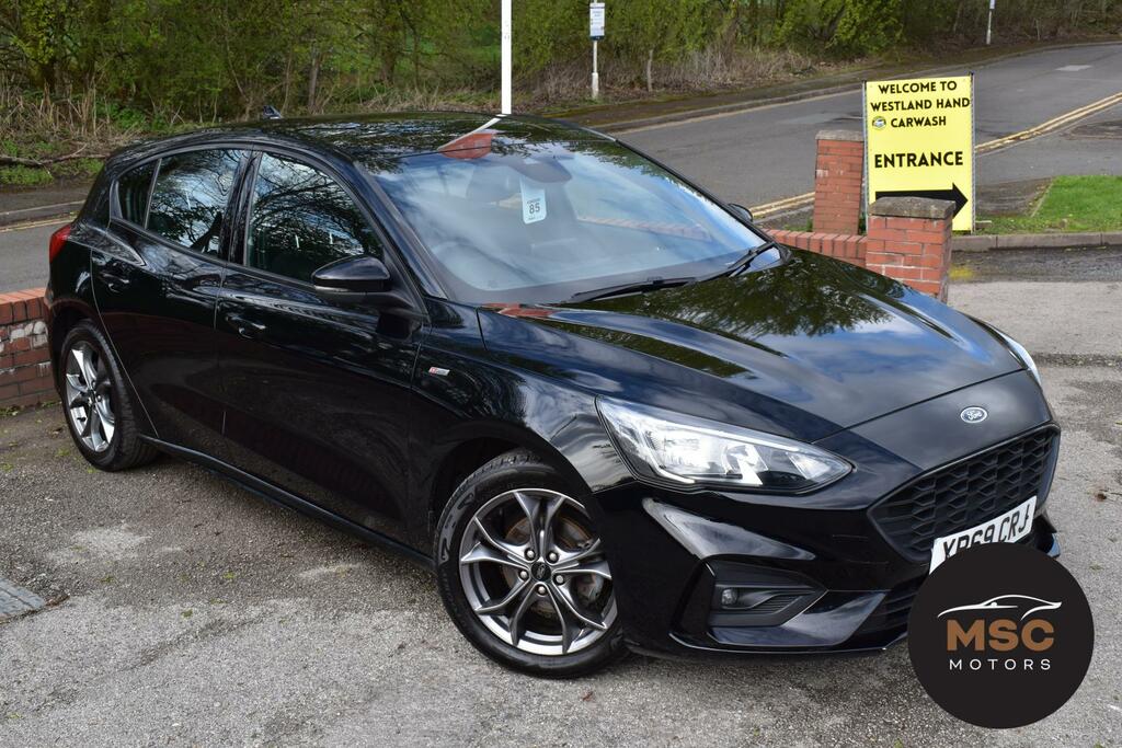 Ford Focus 1.0T Ecoboost St-line Hatchback Black
