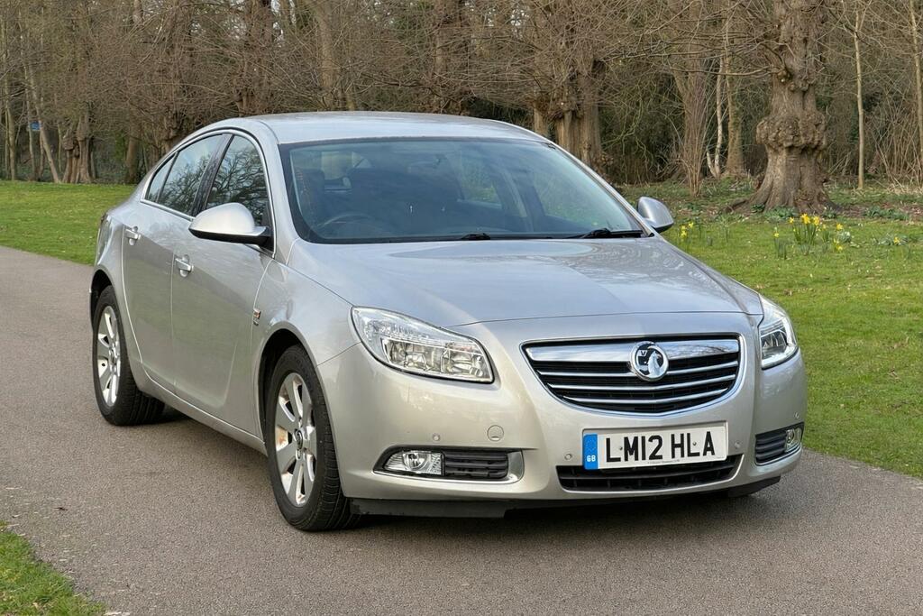 Vauxhall Insignia 2.0 Cdti Sri Euro 5 LM12HLA Silver