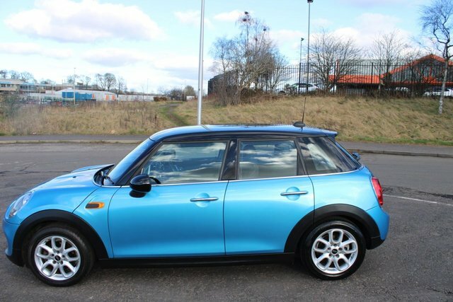 Mini Hatch 2017 1.5 Cooper D 2017,49,000Mls,bluetooth,dab,78m Blue #2