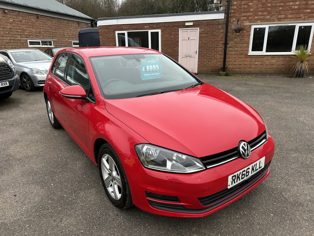 Volkswagen Golf 1.6 Tdi Bluemotion Tech Match Edition RK66KLL Red #2